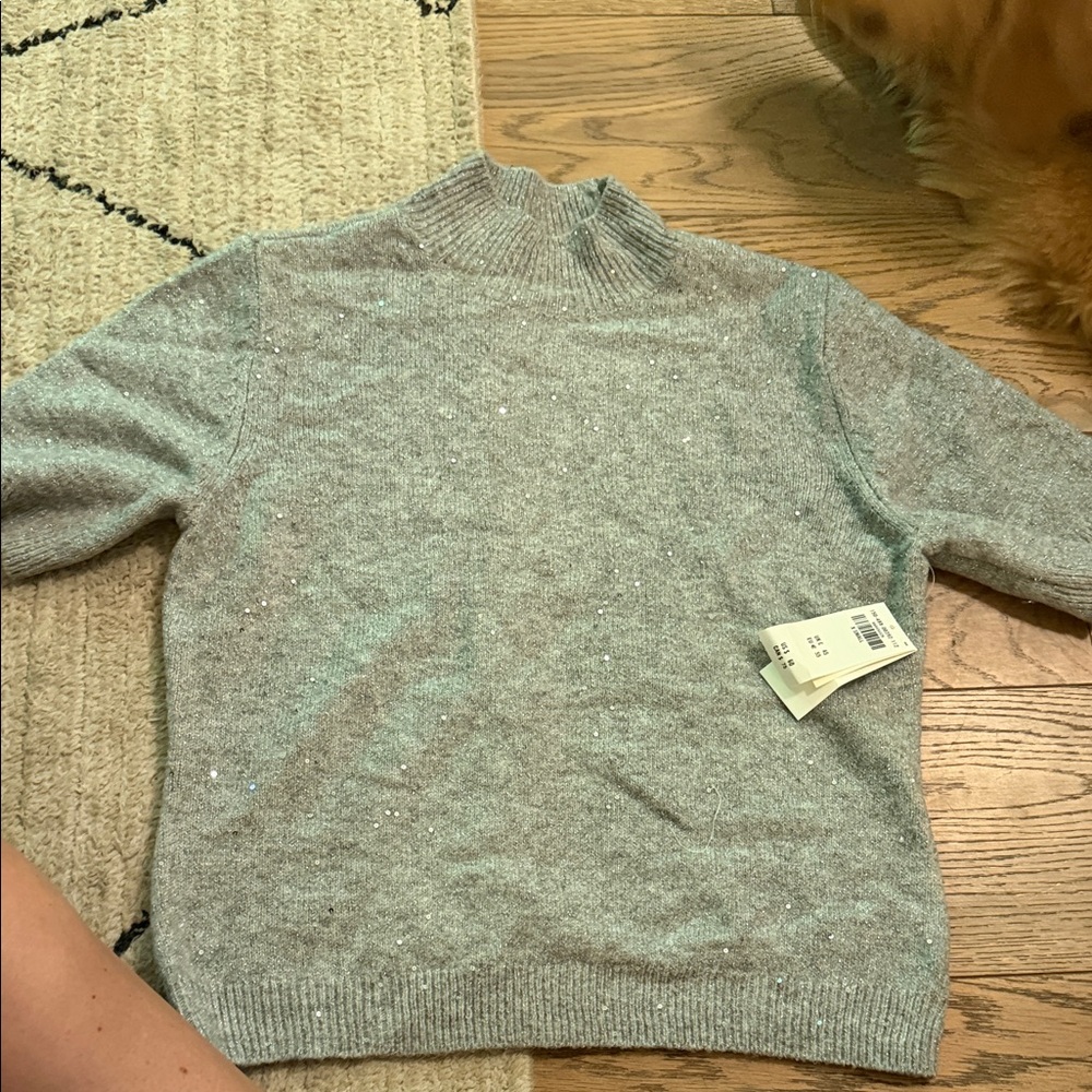 Gray Abercrombie Women's Sweater